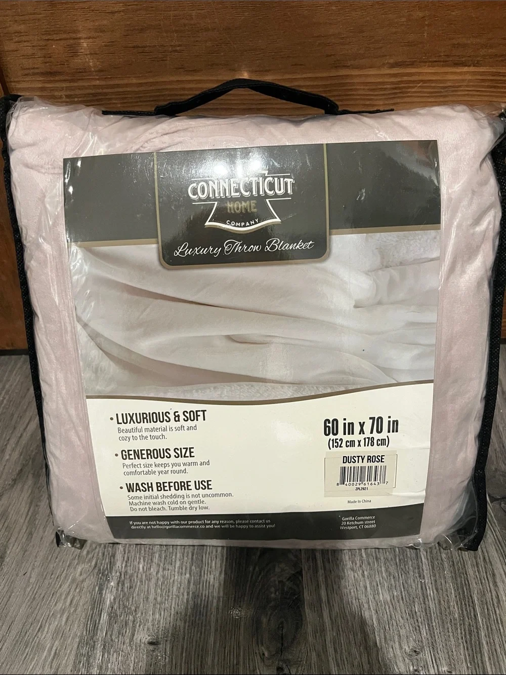 Dusty Rose Throw Blanket - Plush Luxury